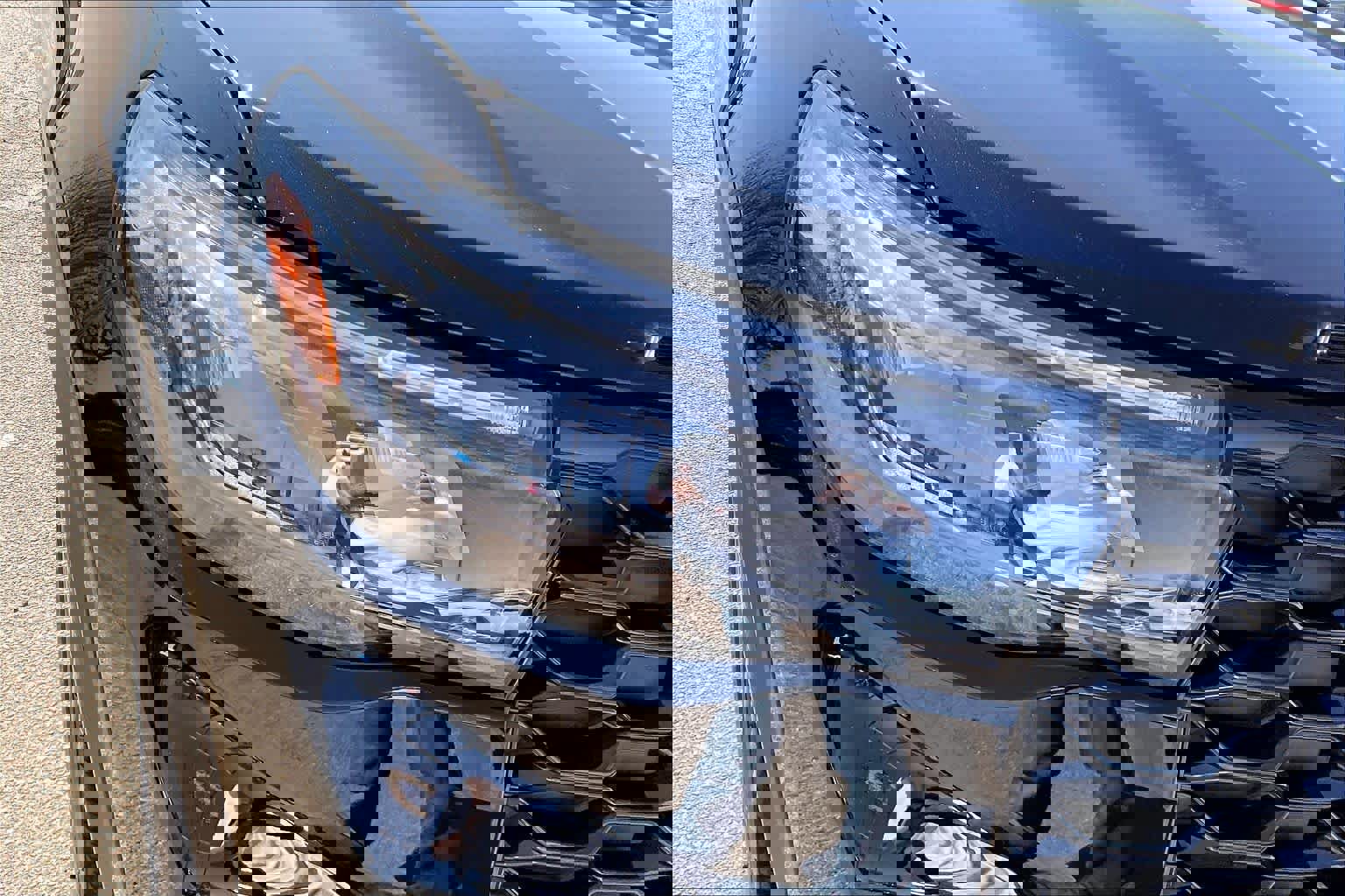 New 2026 Ford Explorer ST-Line w/ ST-Line Street Pack image 13