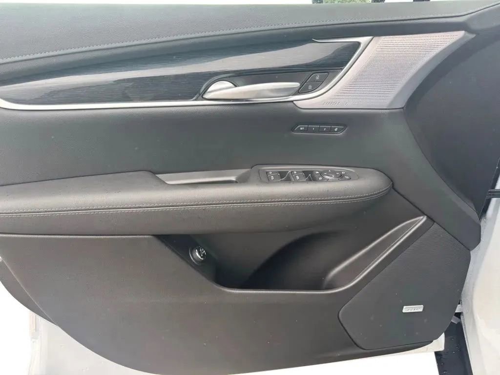 New 2026 Cadillac XT5 Premium Luxury AWD/4WD image 12