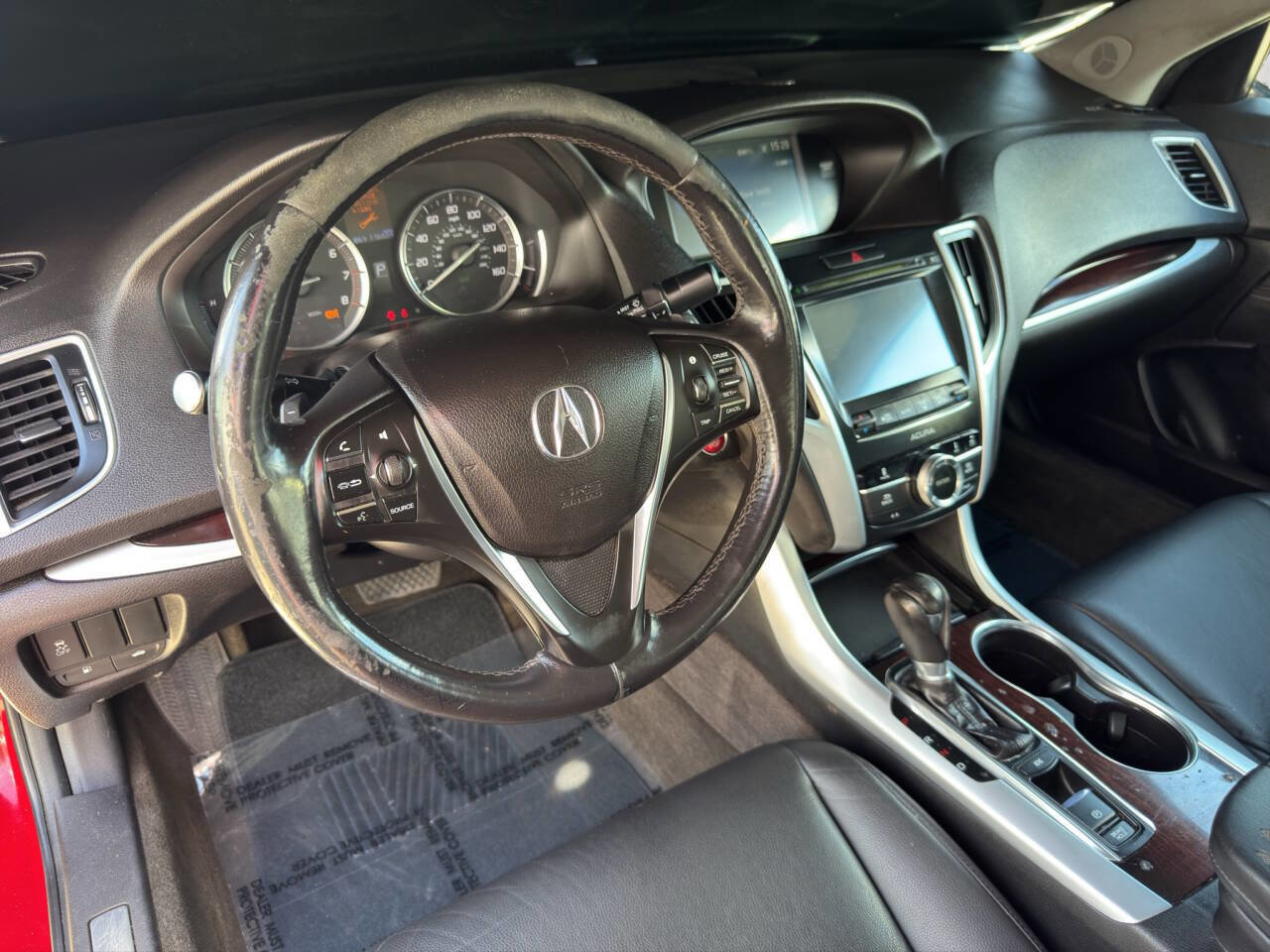 Used 2017 Acura TLX image 9