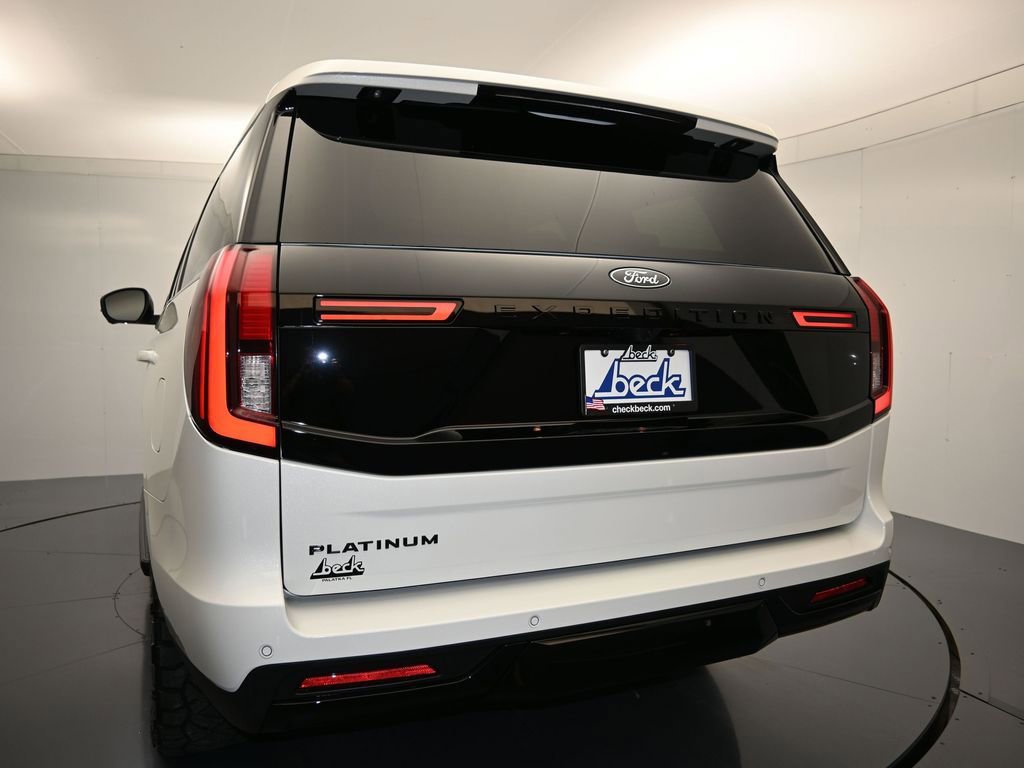 New 2026 Ford Expedition Platinum w/ Stealth Appearance Package AWD/4WD image 26