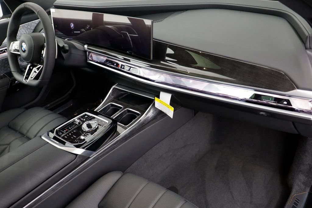 New 2026 BMW 760i xDrive w/ Executive Package AWD/4WD image 22