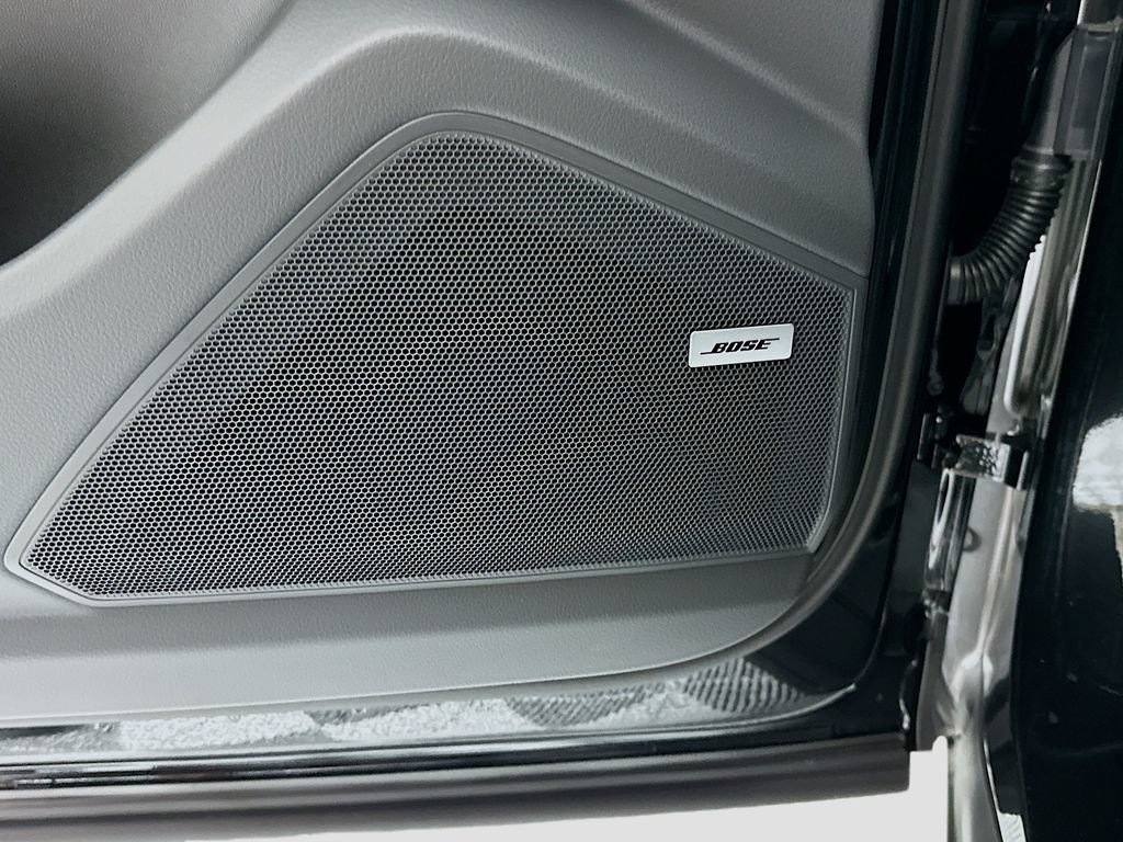 New 2026 Porsche Cayenne AWD/4WD image 21
