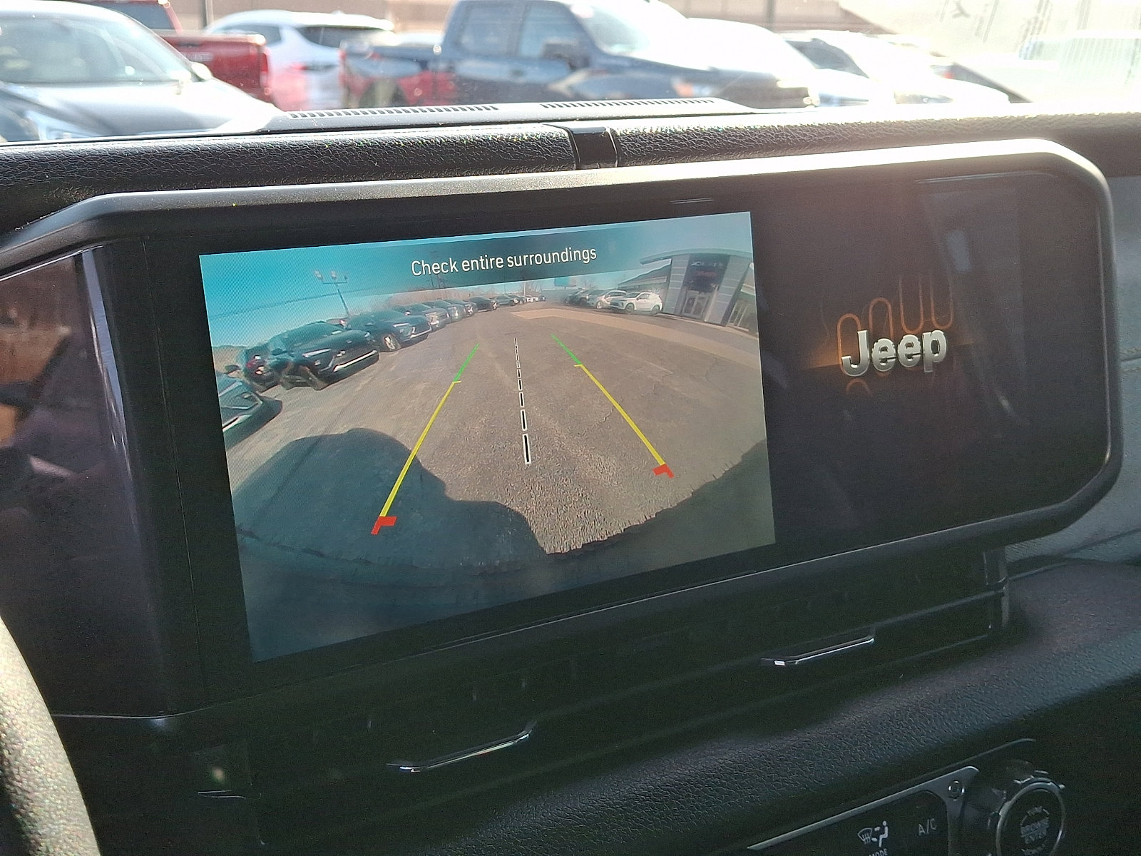 Used 2024 Jeep Wrangler Unlimited Sport image 19