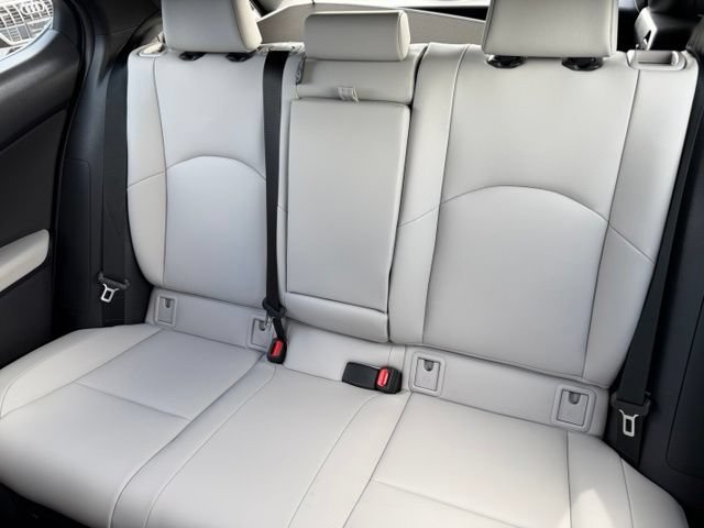 Certified 2025 Lexus UX 300h AWD w/ Accessory Package (Z1) image 18