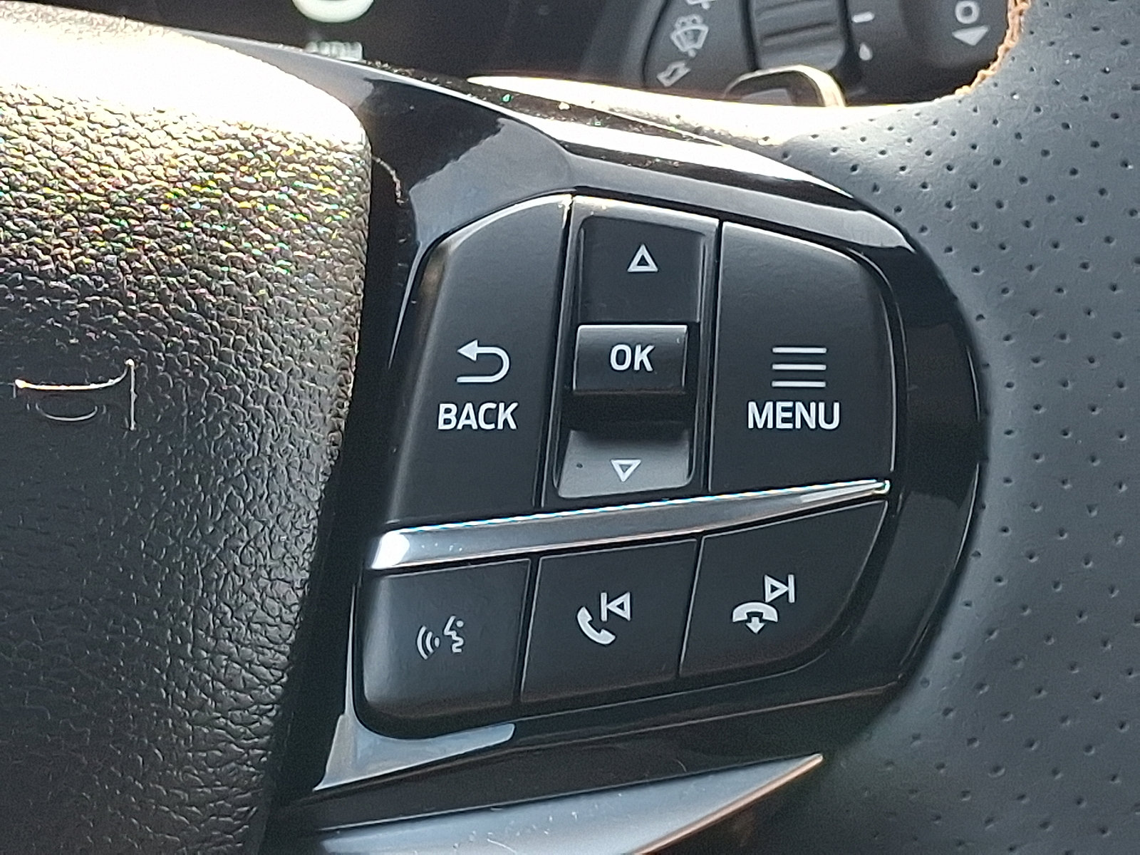 Used 2026 Ford Explorer Tremor w/ Tremor Ultimate Package AWD/4WD image 23