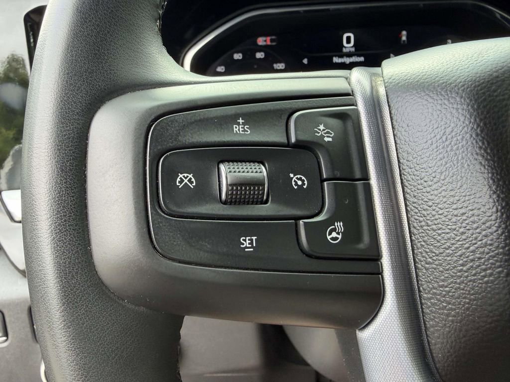 Used 2025 GMC Sierra 1500 SLT AWD/4WD image 20