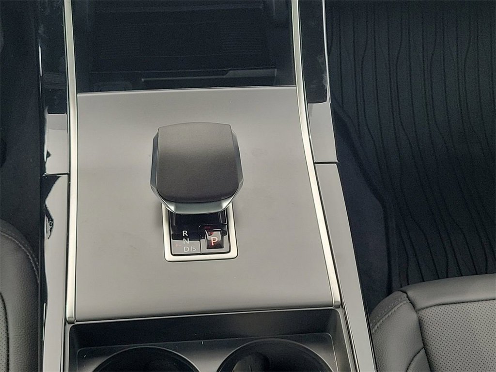 New 2026 Land Rover Range Rover Velar S image 20