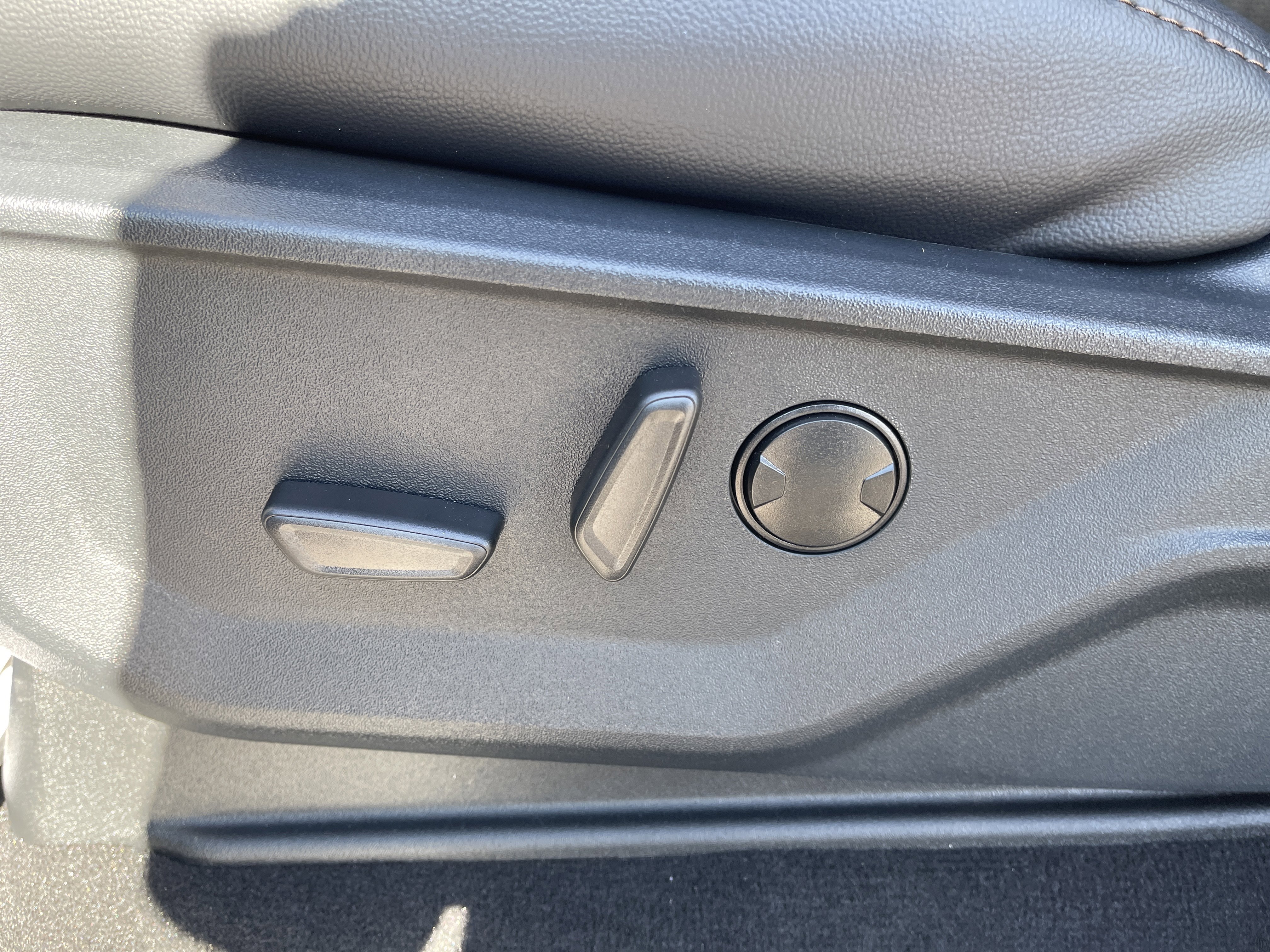 New 2026 Ford F250 Lariat w/ Lariat Ultimate Package image 36