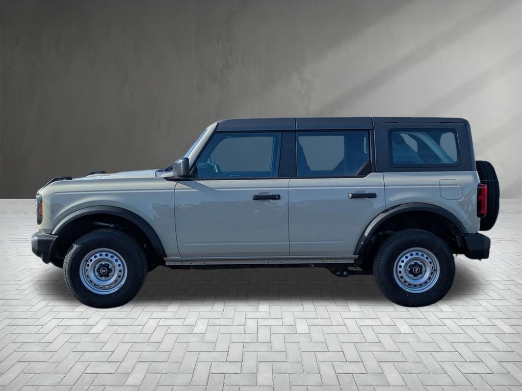 New 2025 Ford Bronco 4-Door image 4