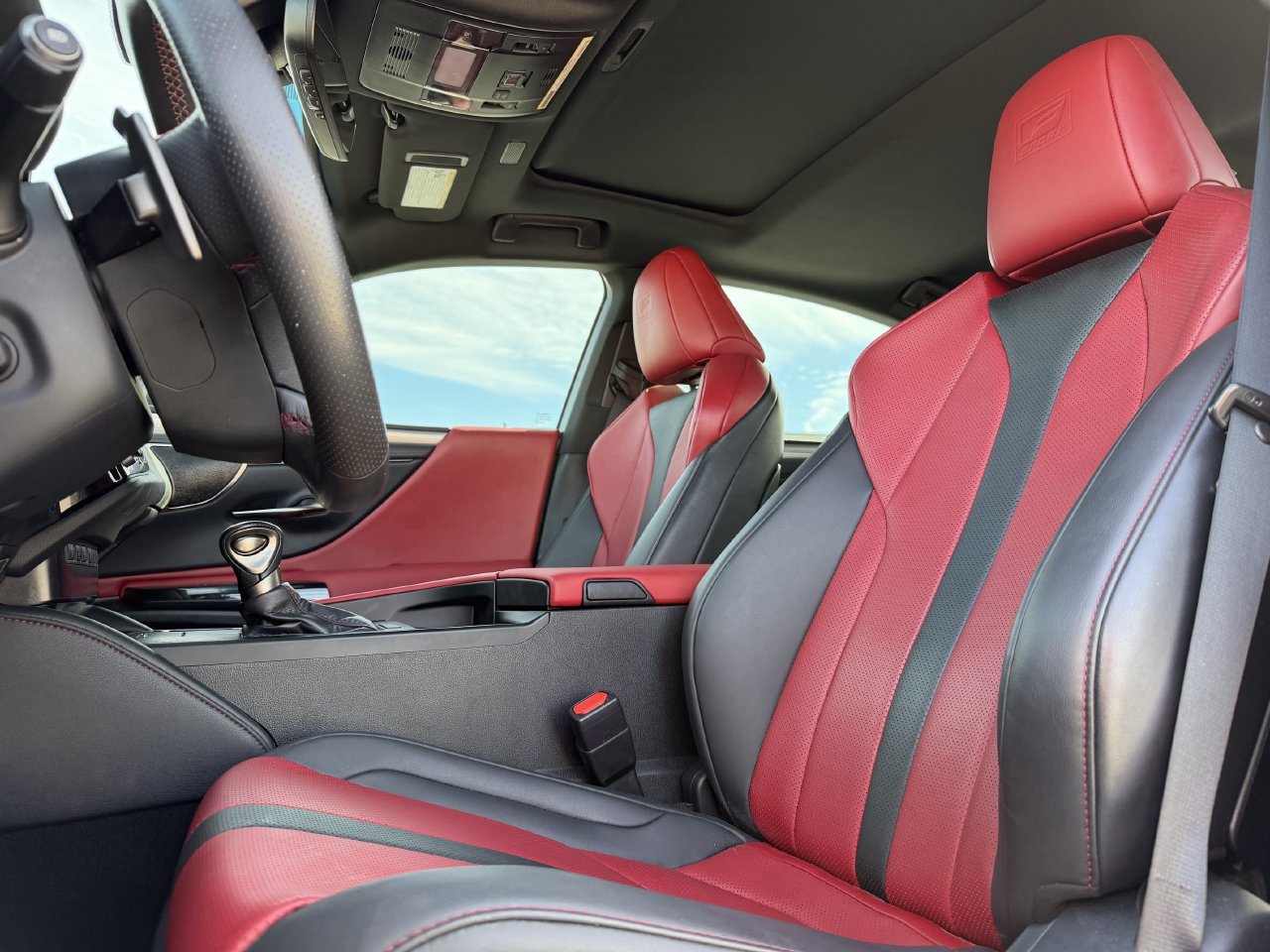 Used 2023 Lexus ES 350 F Sport w/ Accessory Package (Z2) FWD image 19