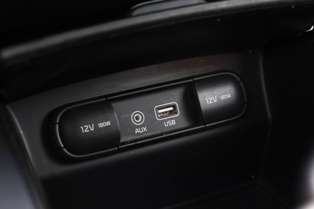 Used 2019 Kia Sorento L FWD image 16