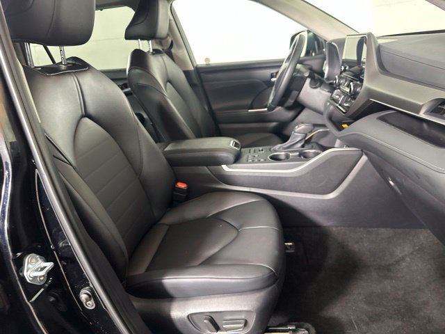 Used 2026 Toyota Highlander XLE AWD/4WD image 27