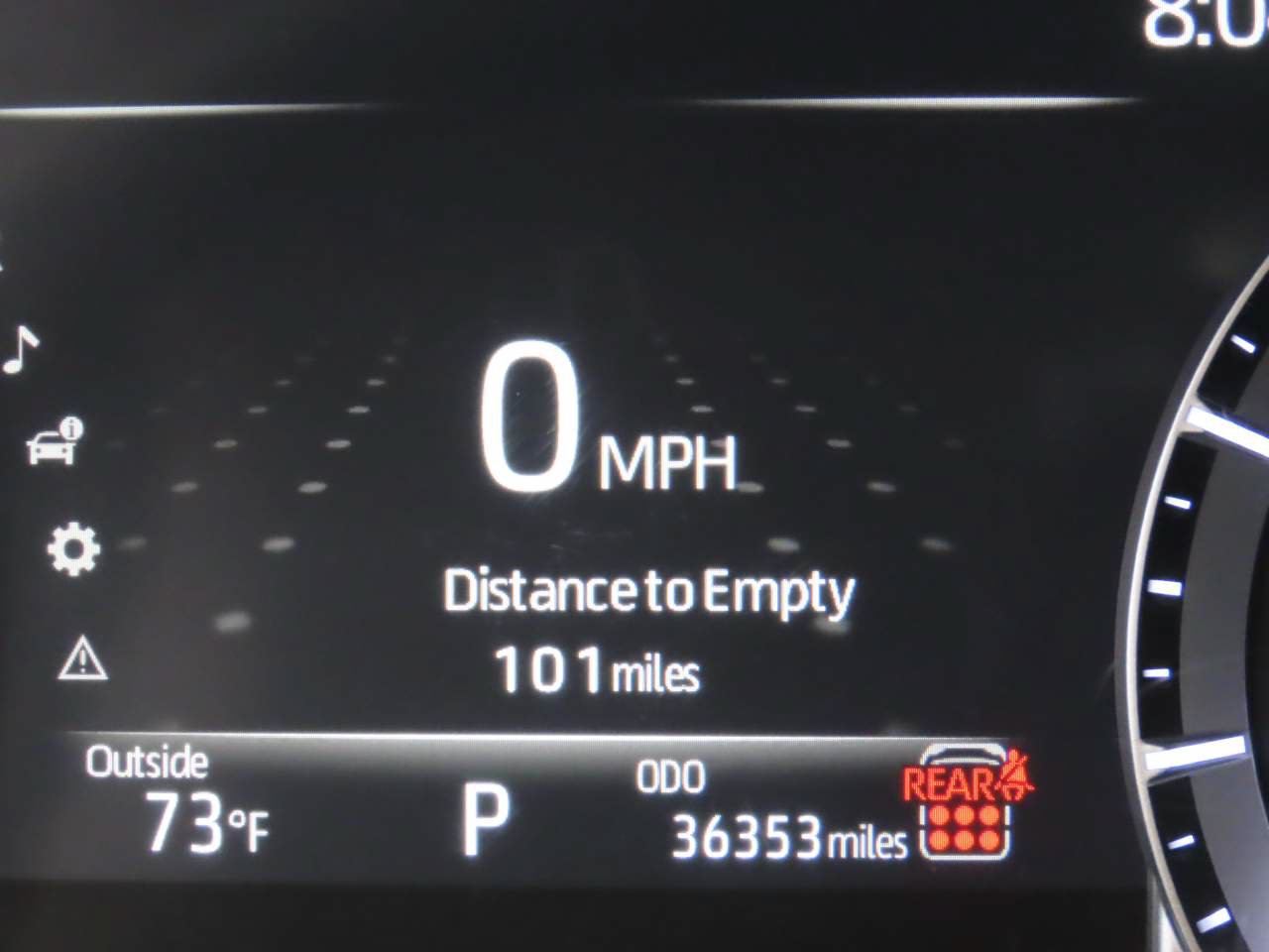 Used 2024 Toyota Highlander LE AWD/4WD image 10