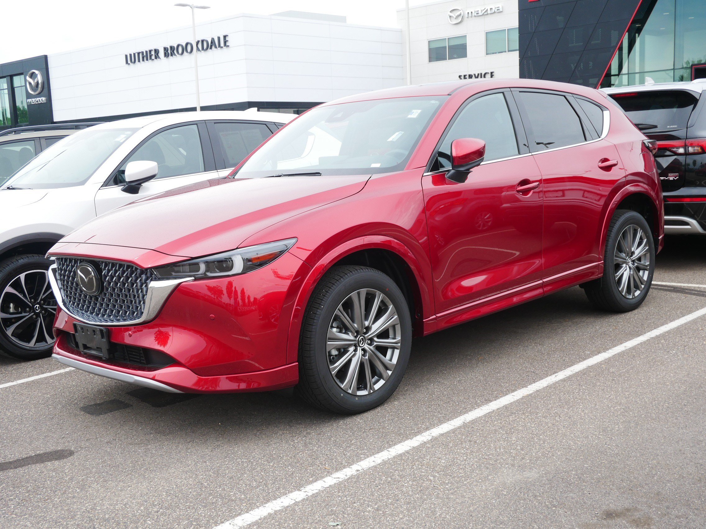 Certified 2025 MAZDA CX-5 Signature AWD/4WD image 3