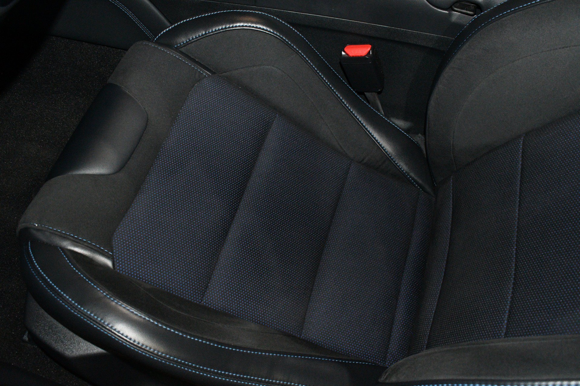 Used 2024 Ford Mustang Dark Horse RWD image 11