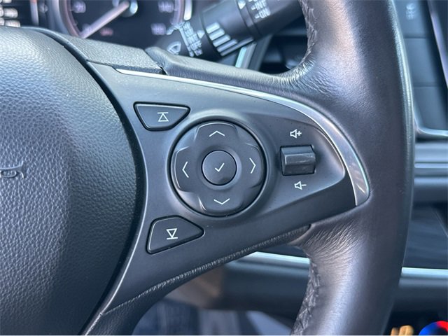 Used 2019 Buick Enclave Essence image 26