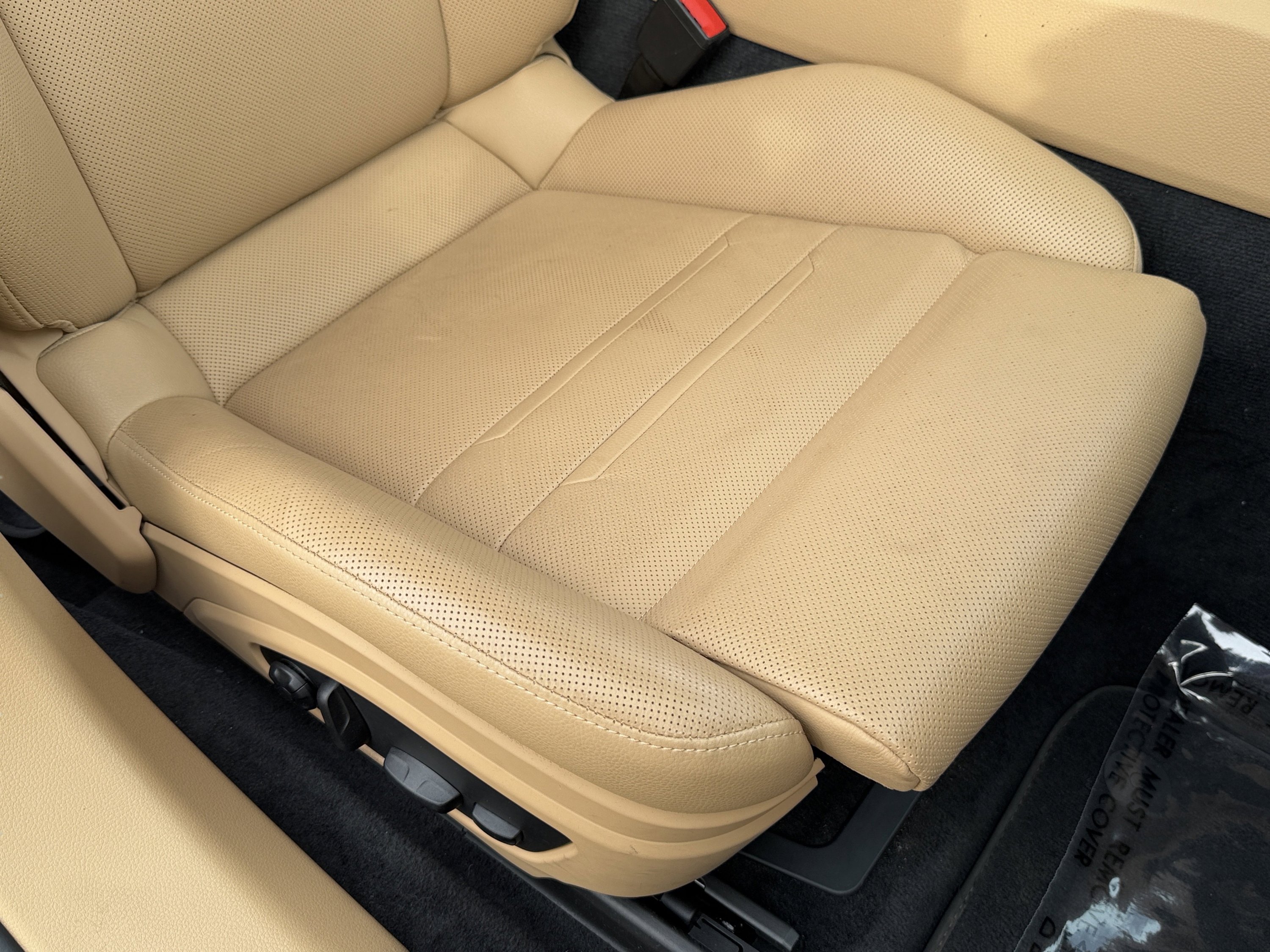 Used 2023 Porsche Panamera 4 Platinum Edition image 72