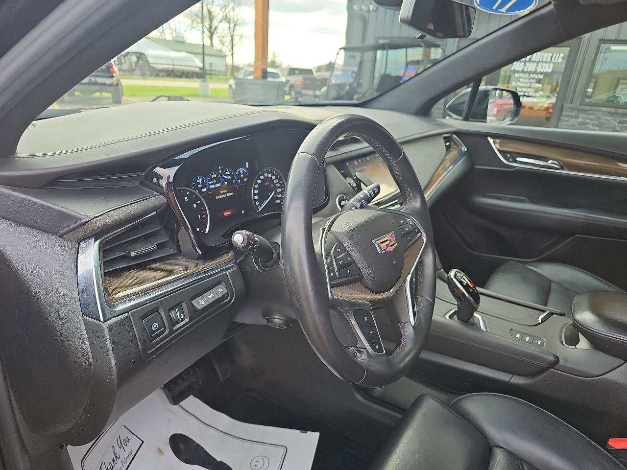 Used 2017 Cadillac XT5 Platinum AWD/4WD image 12