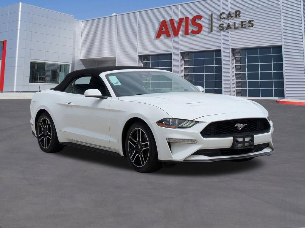 Used 2023 Ford Mustang Premium image 3