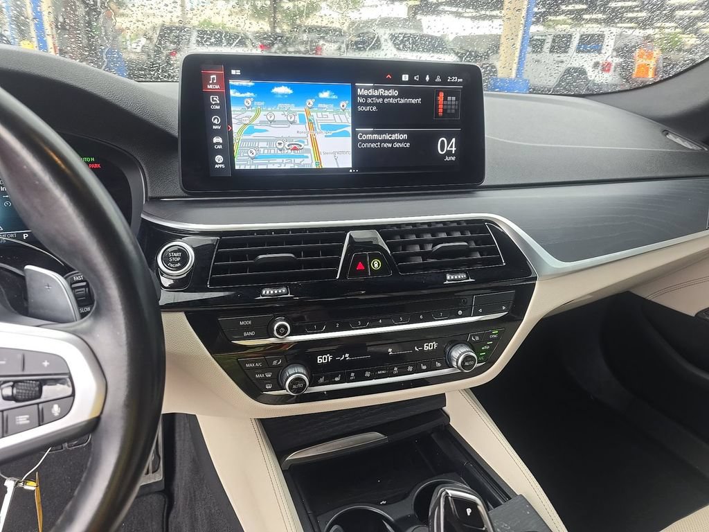 Used 2023 BMW 540i w/ M Sport Package RWD image 8