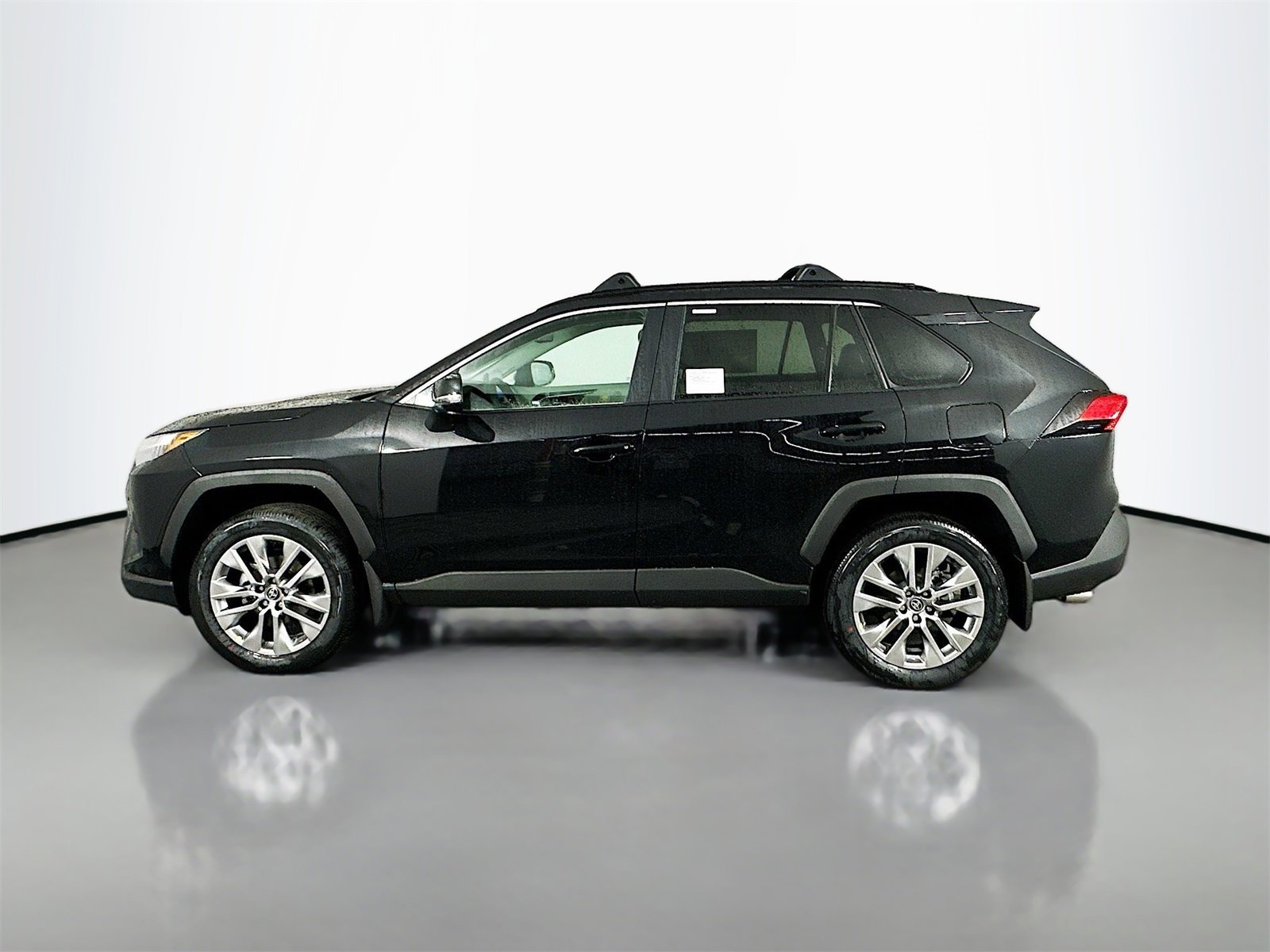 New 2025 Toyota RAV4 XLE Premium image 4