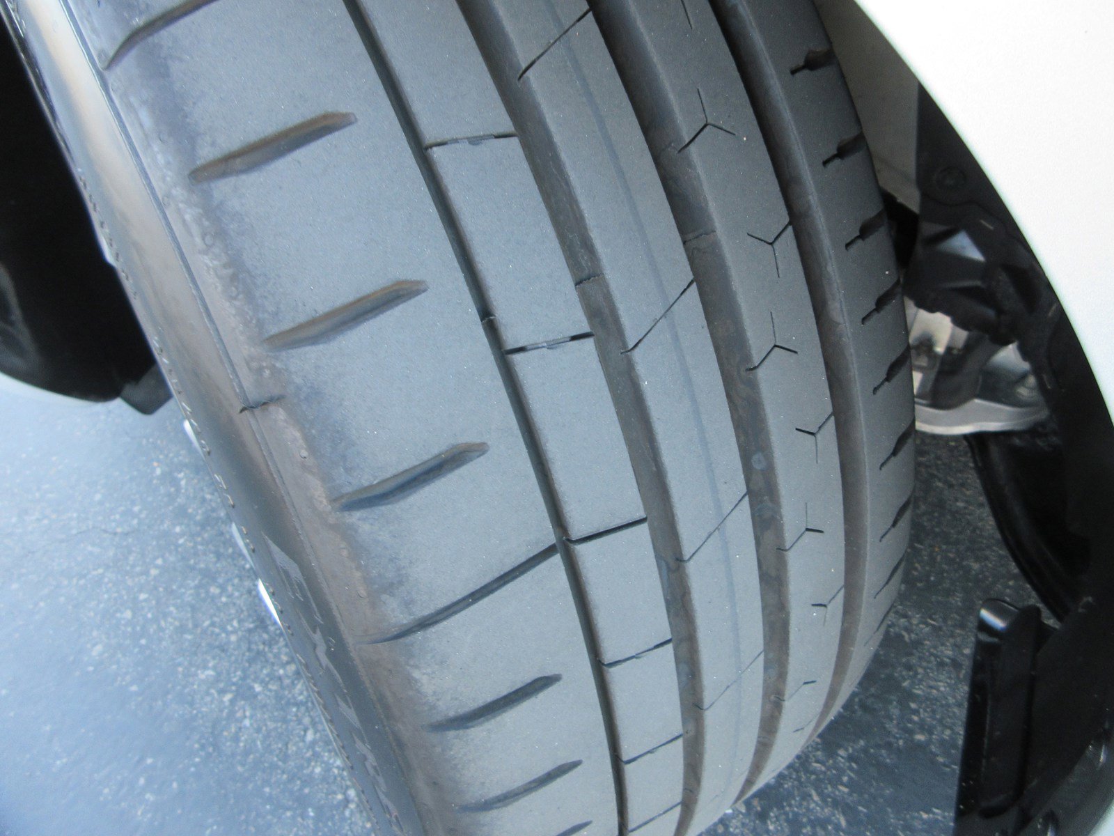 Used 2009 Nissan 370Z Touring w/ Sport Pkg image 40