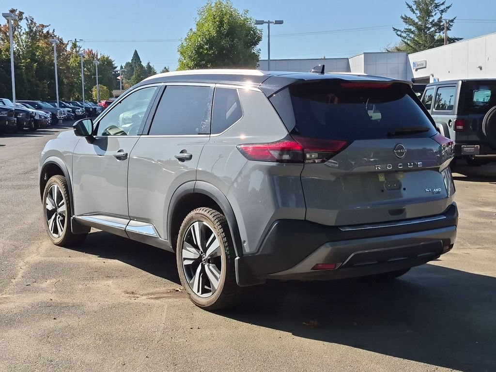 Used 2023 Nissan Rogue SL w/ SL Premium Package AWD/4WD image 5