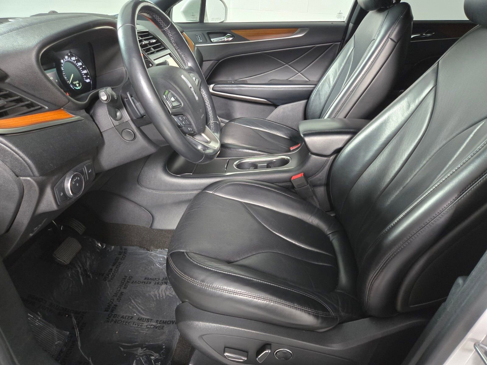 Used 2019 Lincoln MKC Reserve w/ MKC Technology Package image 11