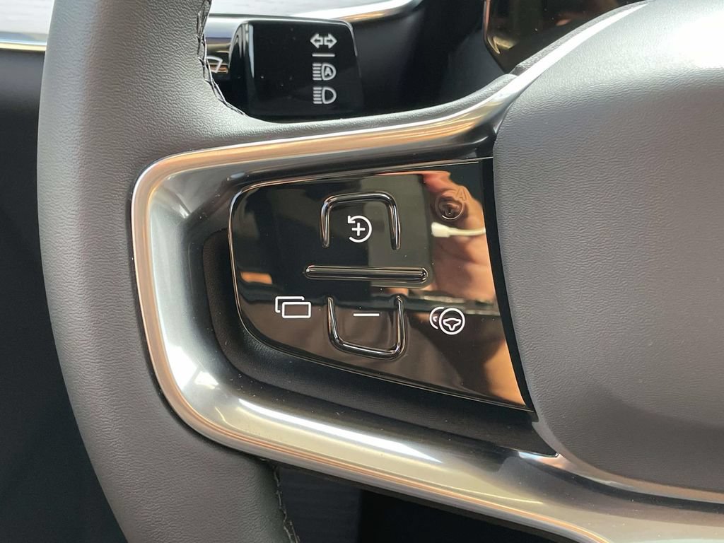 New 2026 Volvo EX90 Ultra AWD/4WD image 10