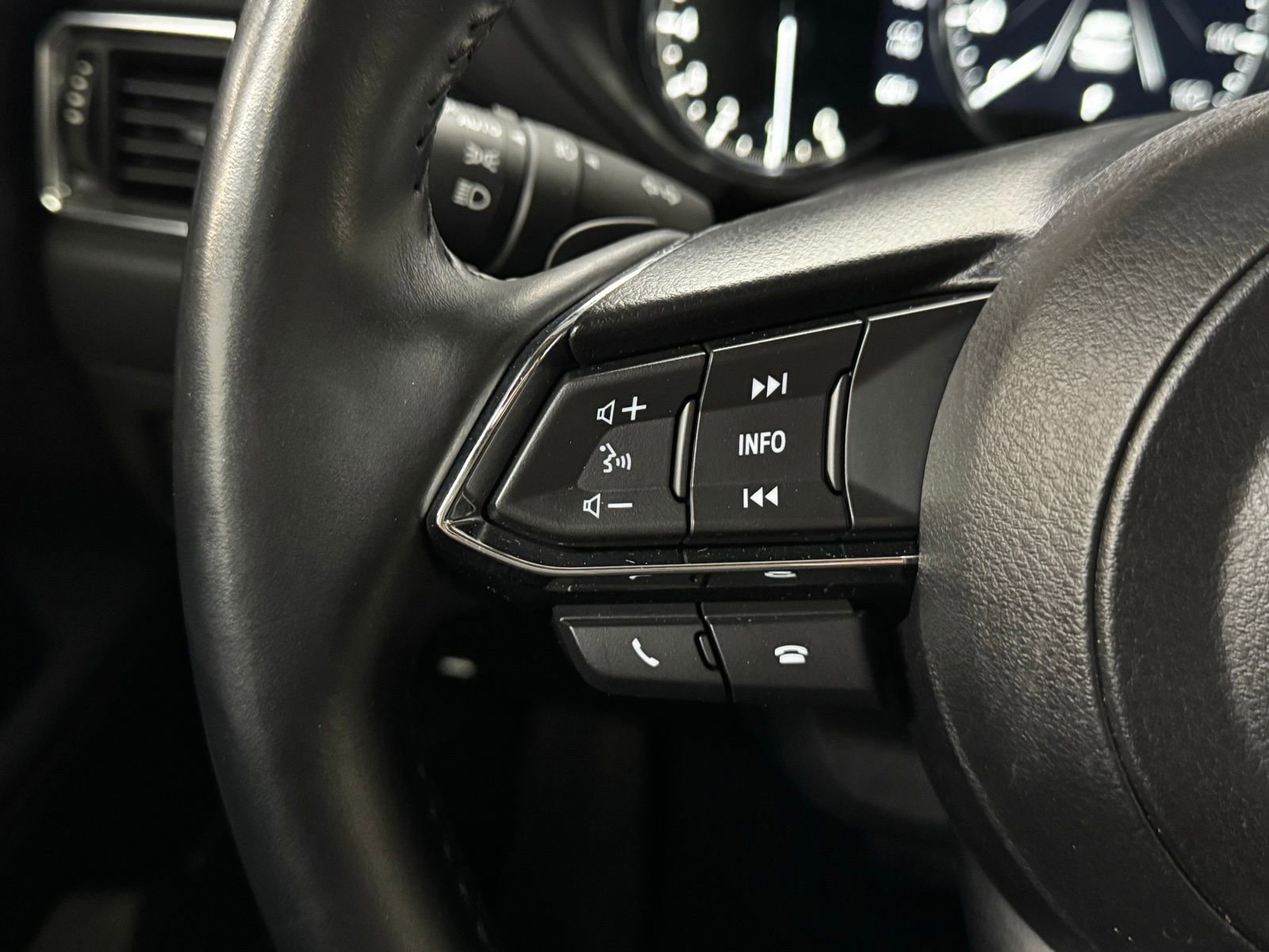 Used 2020 MAZDA CX-5 Grand Touring w/ GT Premium Package AWD/4WD image 23