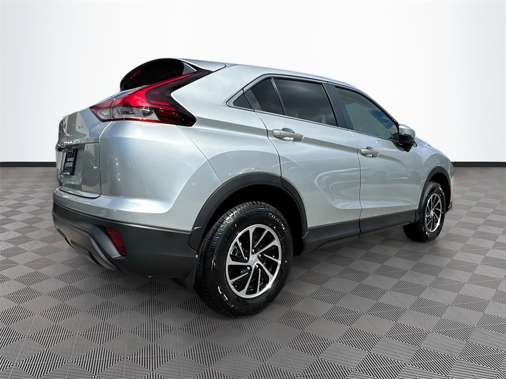 Used 2025 Mitsubishi Eclipse Cross ES image 6
