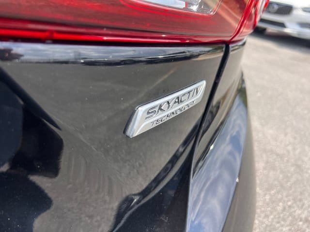 Used 2017 MAZDA MAZDA3 Grand Touring w/ Premium Equipment Package FWD image 36