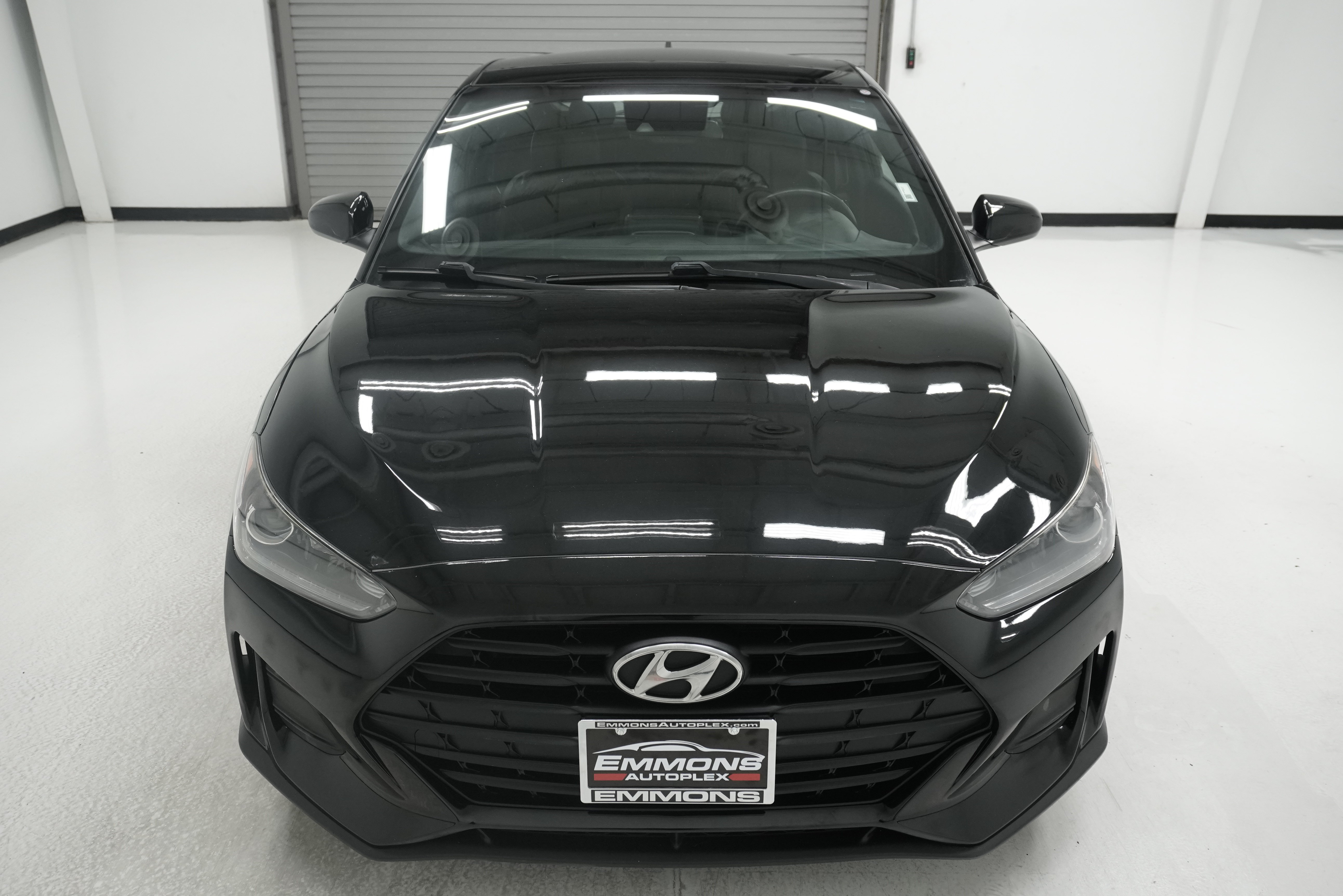 Used 2020 Hyundai Veloster 2.0 Premium FWD image 2