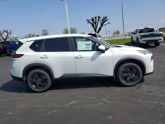 New 2026 Nissan Rogue SV w/ Cold Weather Package AWD/4WD image 8