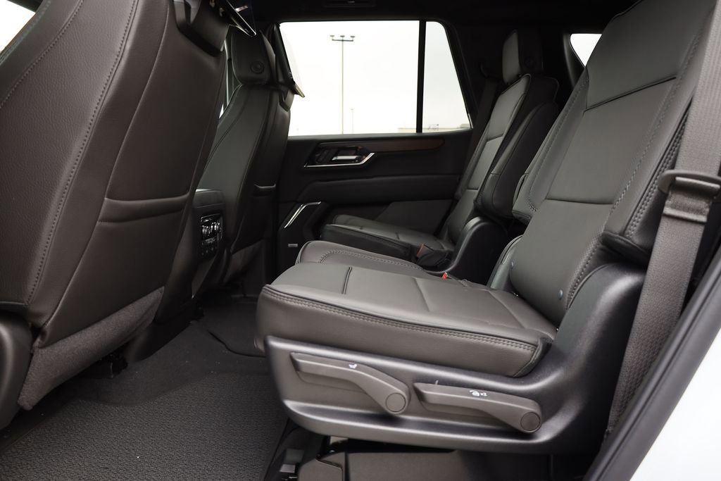 New 2026 GMC Yukon Denali image 17