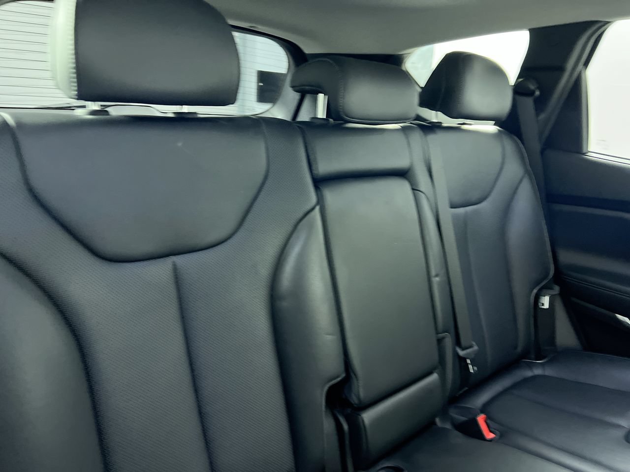 Used 2022 Hyundai Santa Fe Limited w/ Cargo Package FWD image 30