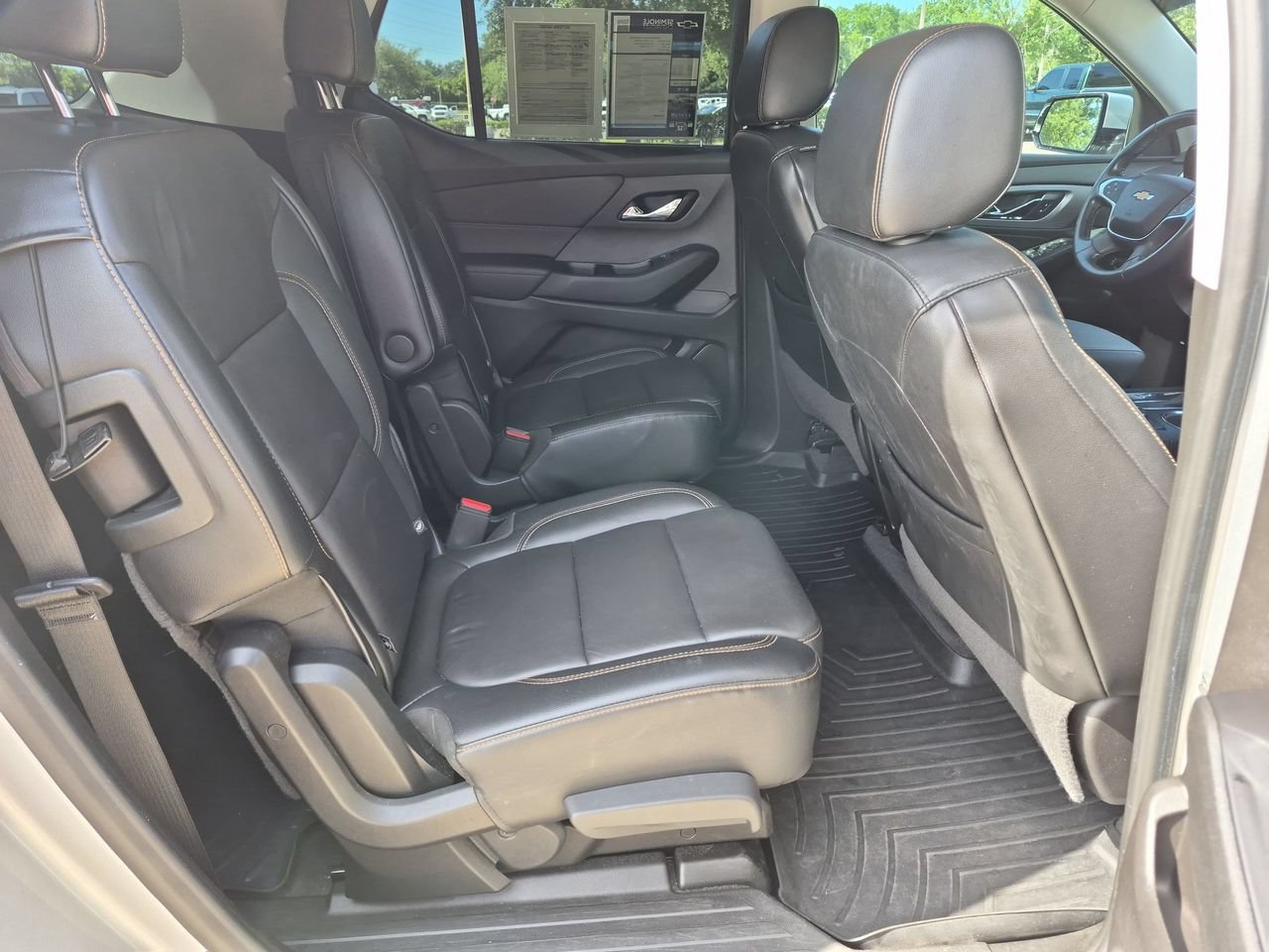 Used 2019 Chevrolet Traverse RS FWD image 23