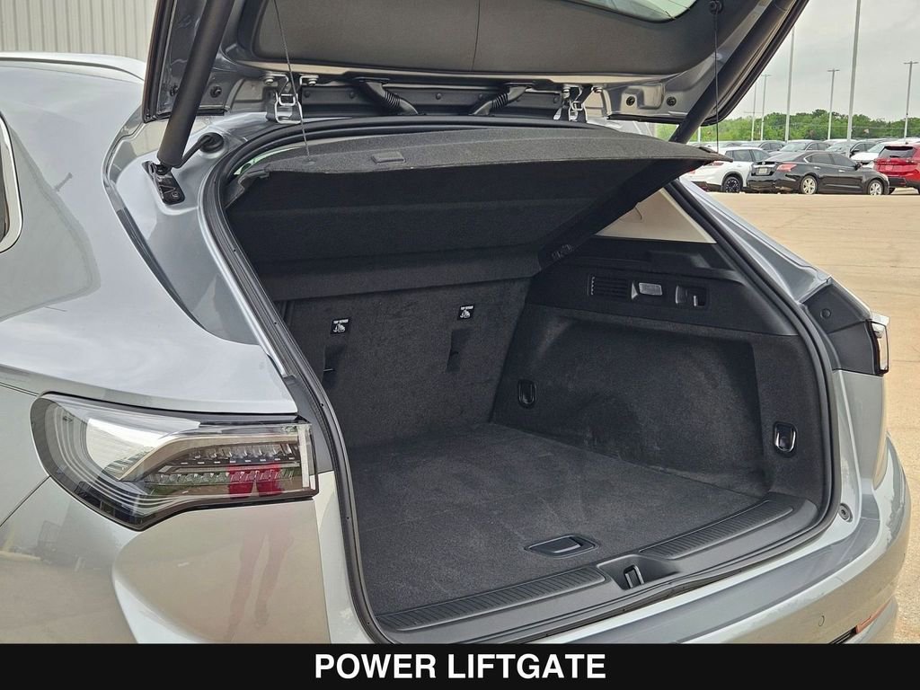 Used 2025 Buick Envision Avenir AWD/4WD image 32