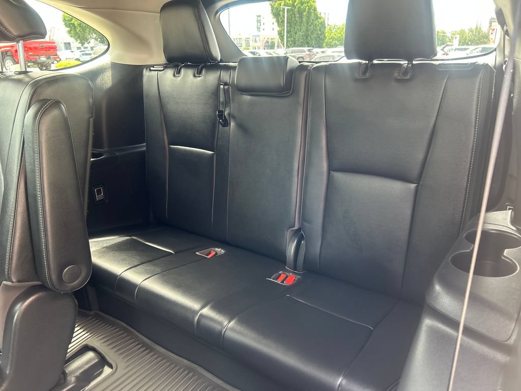 Certified 2021 Toyota Highlander Limited AWD/4WD image 33