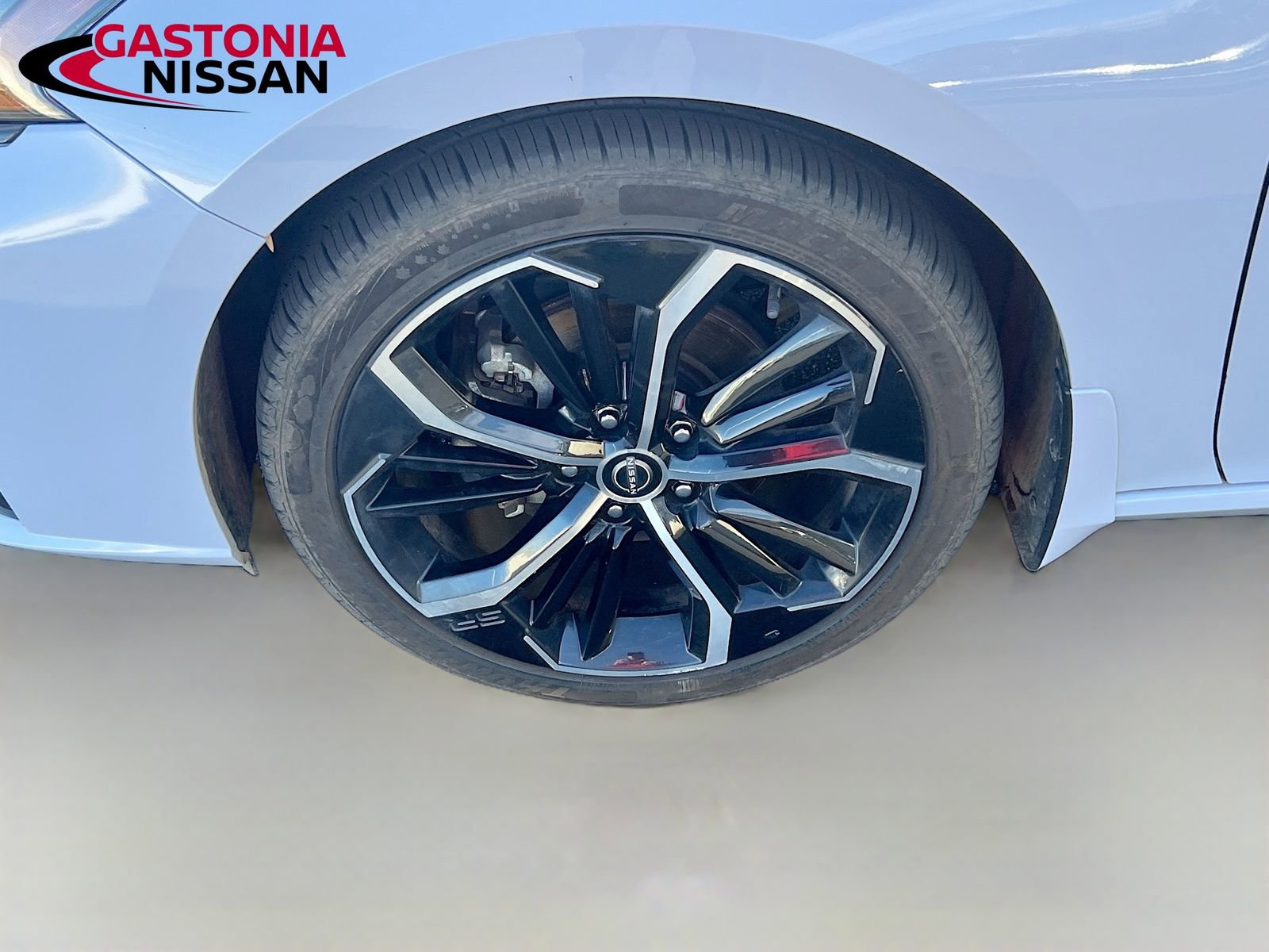 Used 2023 Nissan Altima 2.5 SR w/ SR Premium Package image 34