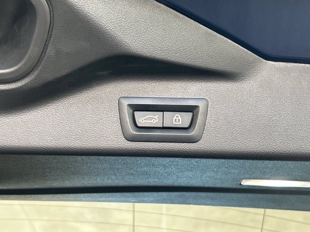 Used 2023 BMW X5 xDrive45e AWD/4WD image 35