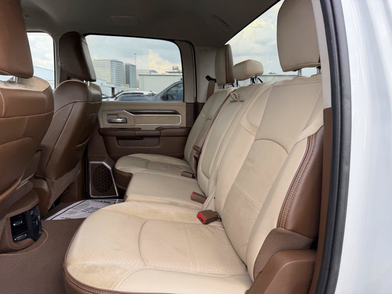Used 2023 RAM 3500 Laramie AWD/4WD image 18
