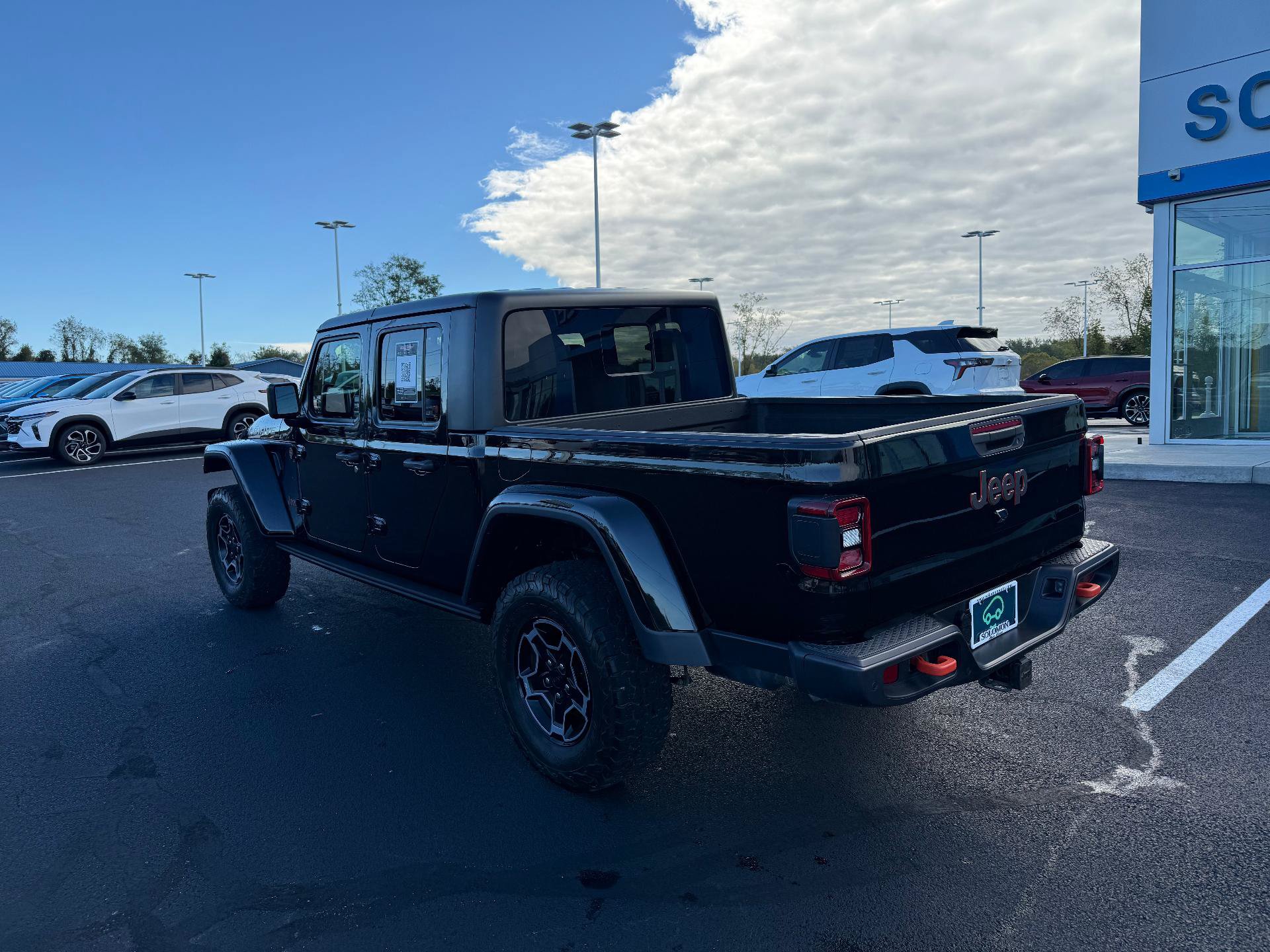 Used 2021 Jeep Gladiator Mojave AWD/4WD image 3