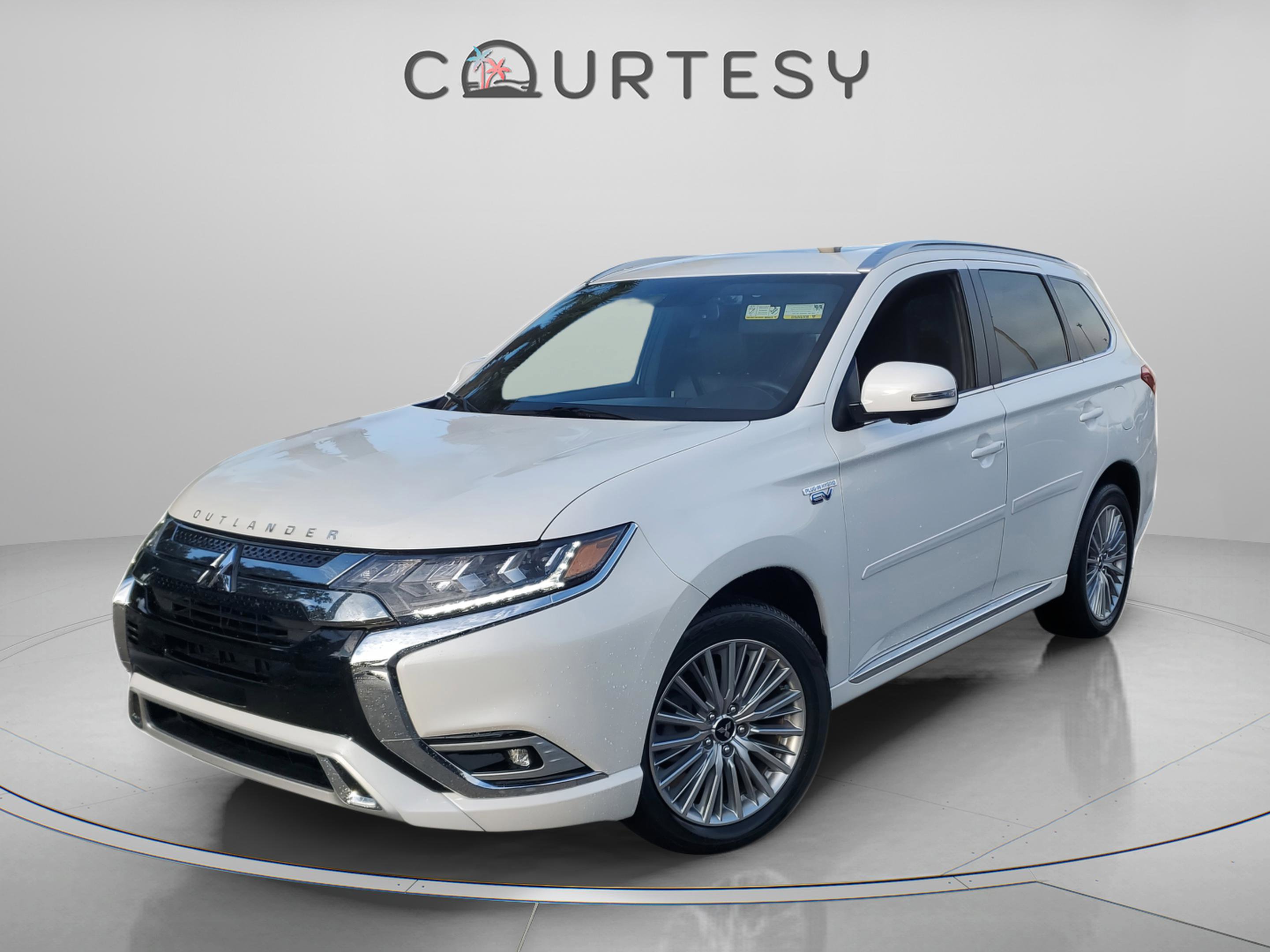 Used 2019 Mitsubishi Outlander GT image 1