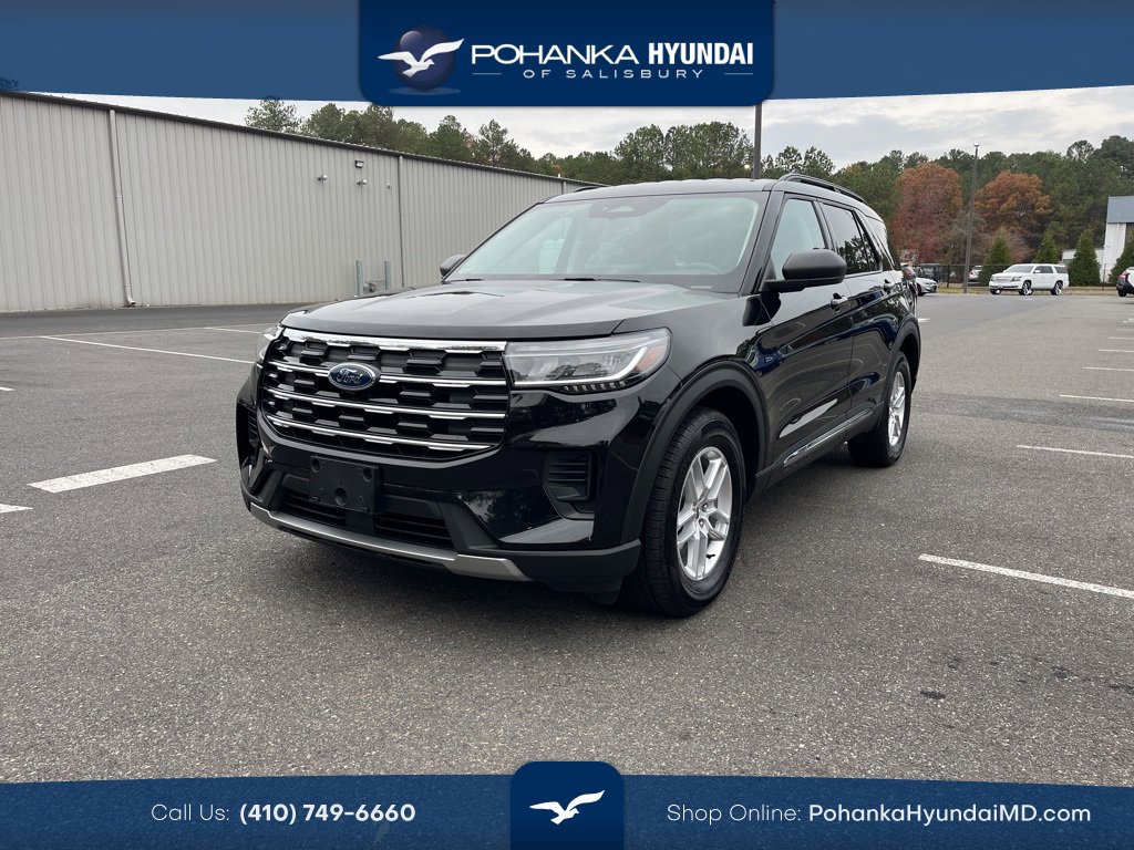 Used 2025 Ford Explorer Active image 1