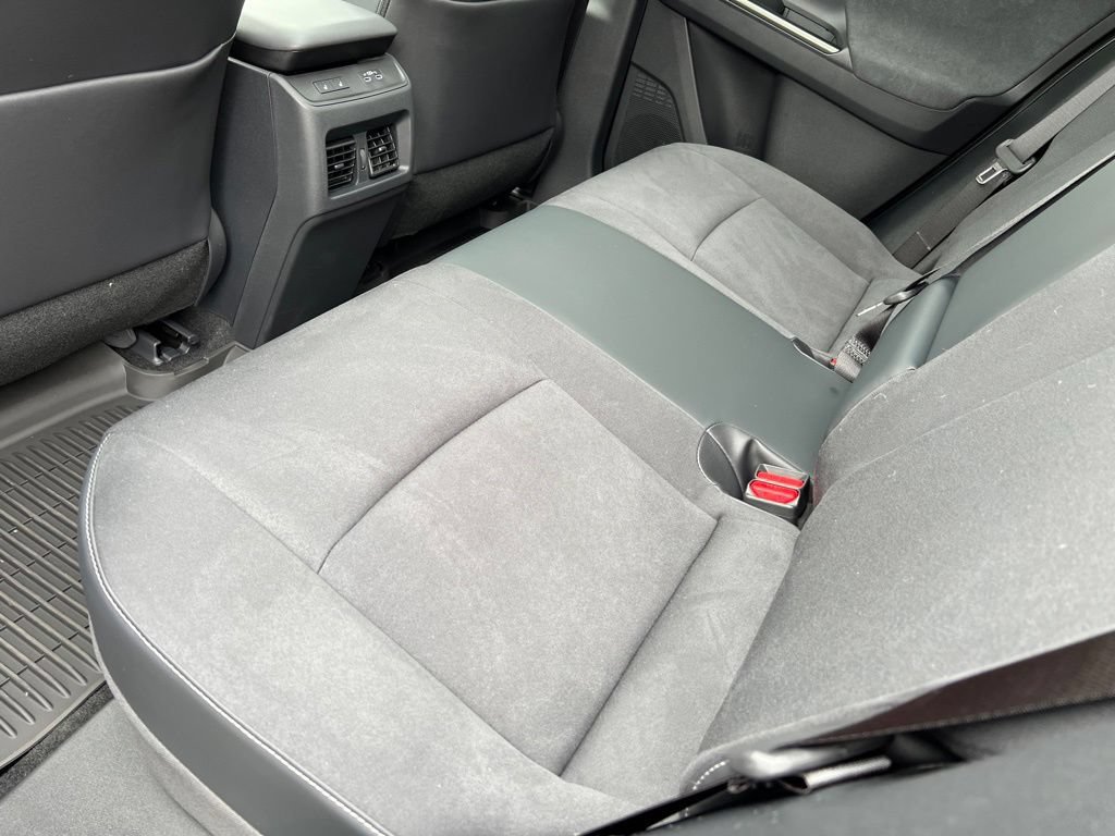 New 2026 Toyota C-HR AWD/4WD image 19