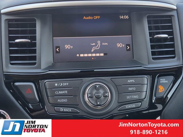 Used 2017 Nissan Pathfinder S image 19