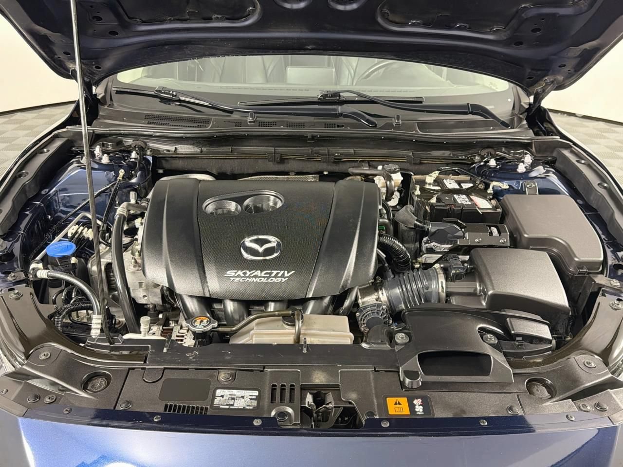Used 2018 MAZDA MAZDA3 Touring FWD image 40