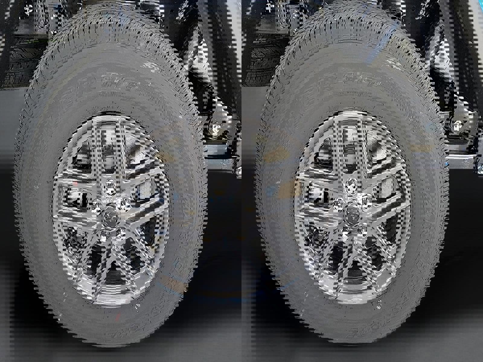 New 2025 Jeep Gladiator Sport image 10