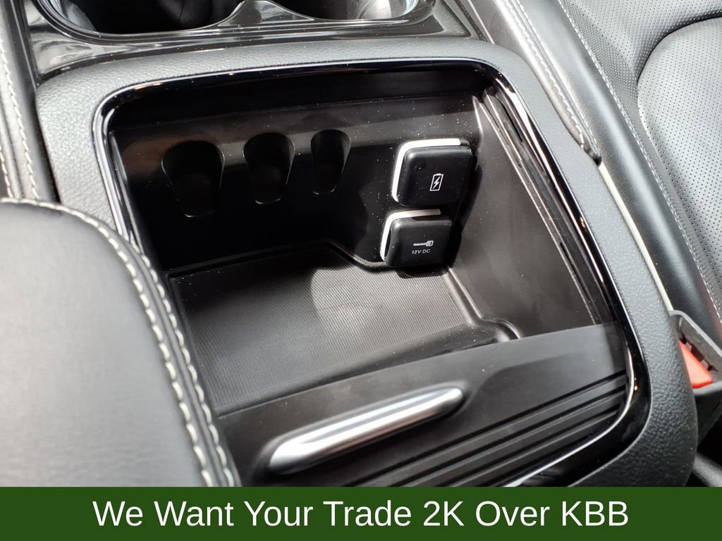 Used 2024 Chrysler Pacifica Limited w/ S Appearance Package FWD image 26